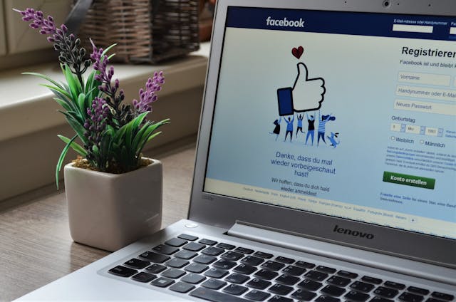 Buy Facebook Likes Safely in 2025